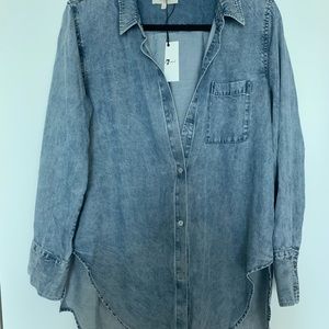 Seven For All Mankind Chambray button down. NWT